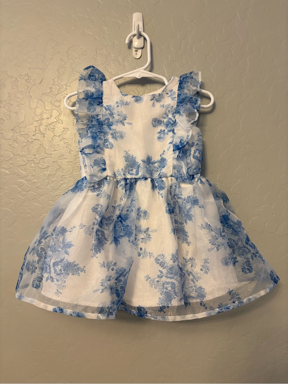 Pippa & Julie white and blue floral chiffon ruffle dress size 18 months